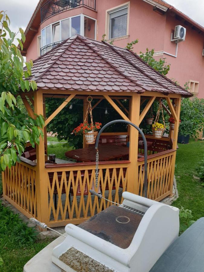 Budai Panzio Alba Regalǎ Exterior foto