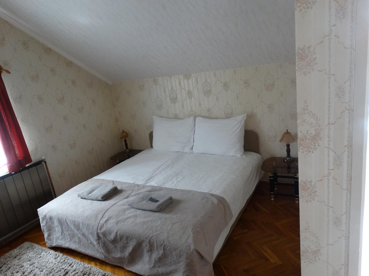 Budai Panzio Alba Regalǎ Exterior foto