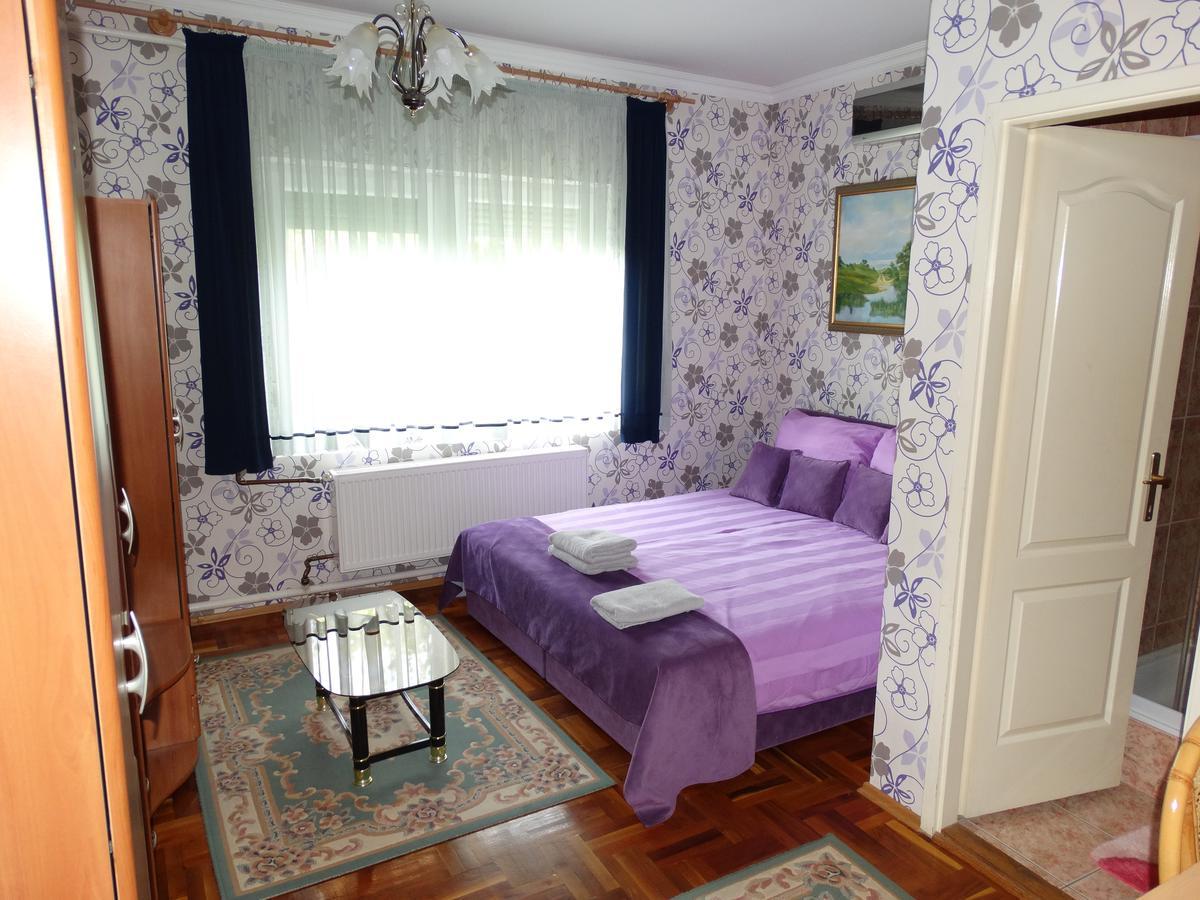 Budai Panzio Alba Regalǎ Exterior foto